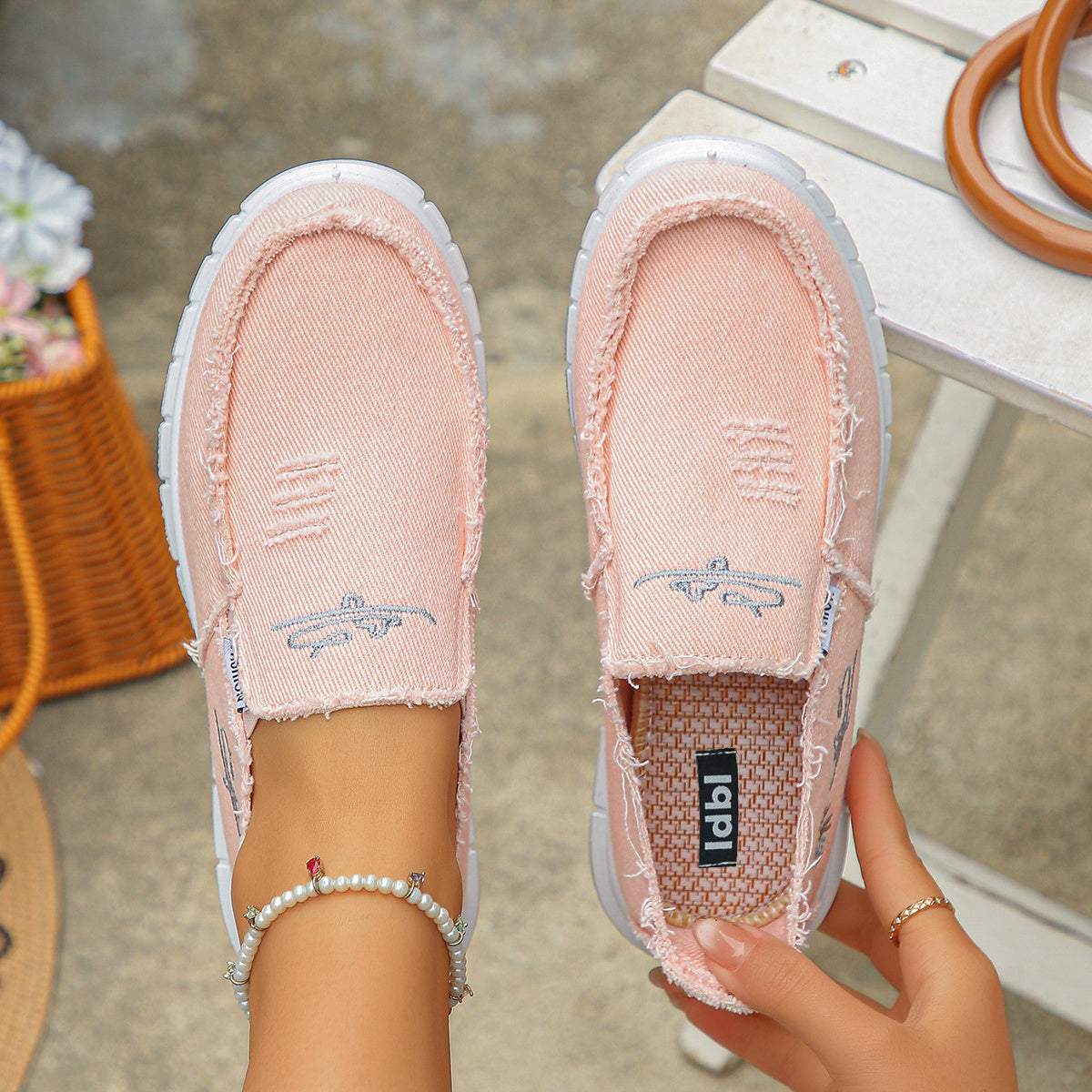 Lightweight Sneakers Women
