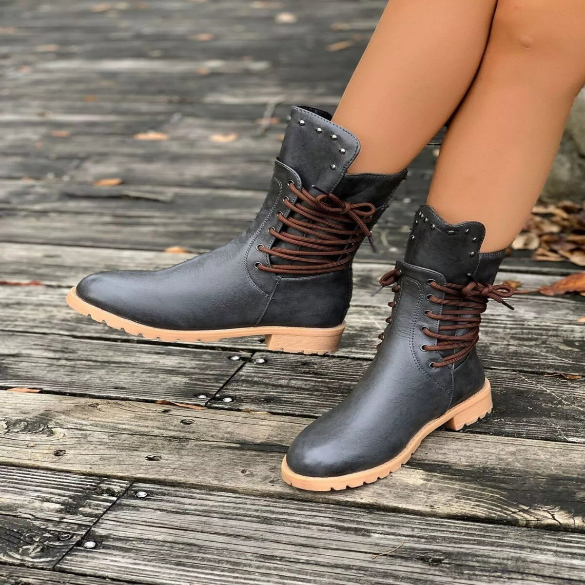 Round Toe Platform Boots