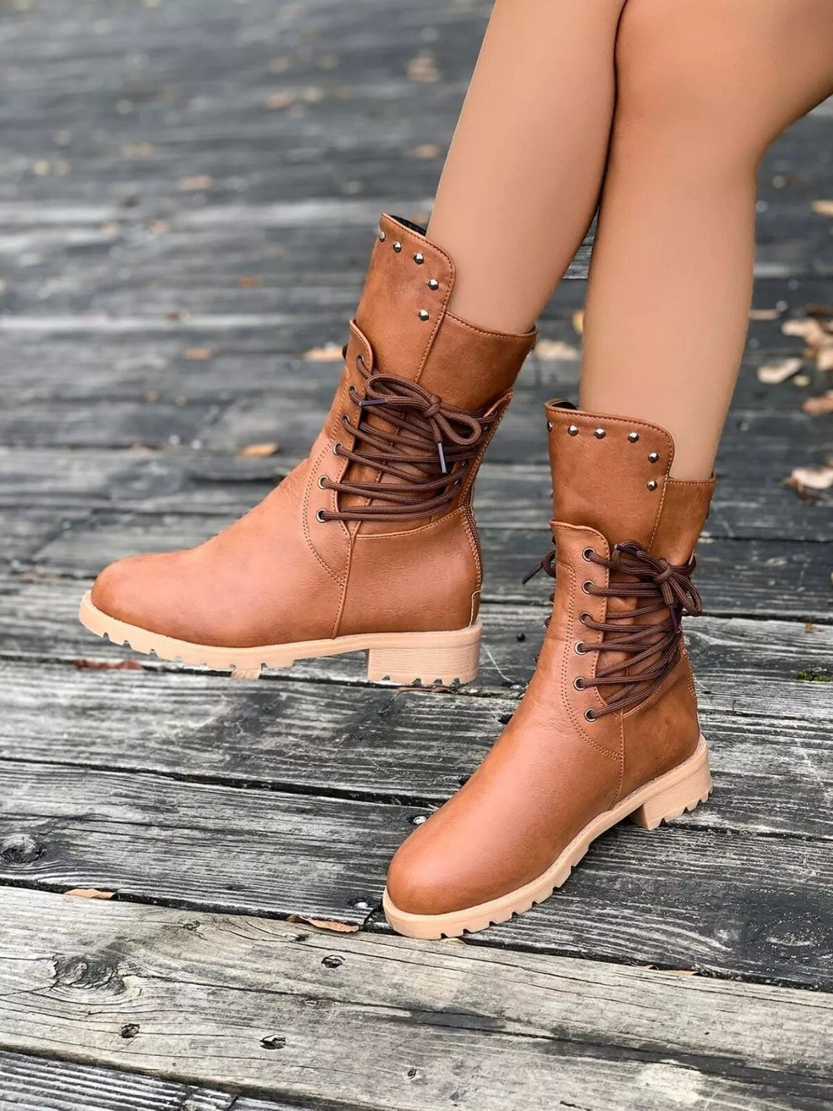 Round Toe Platform Boots