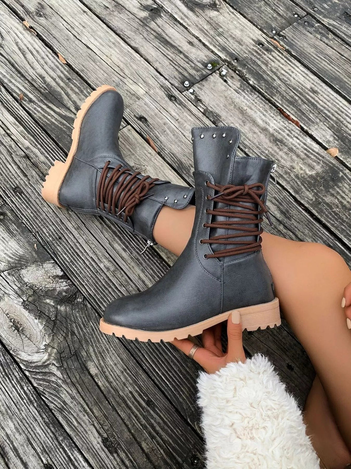 Round Toe Platform Boots