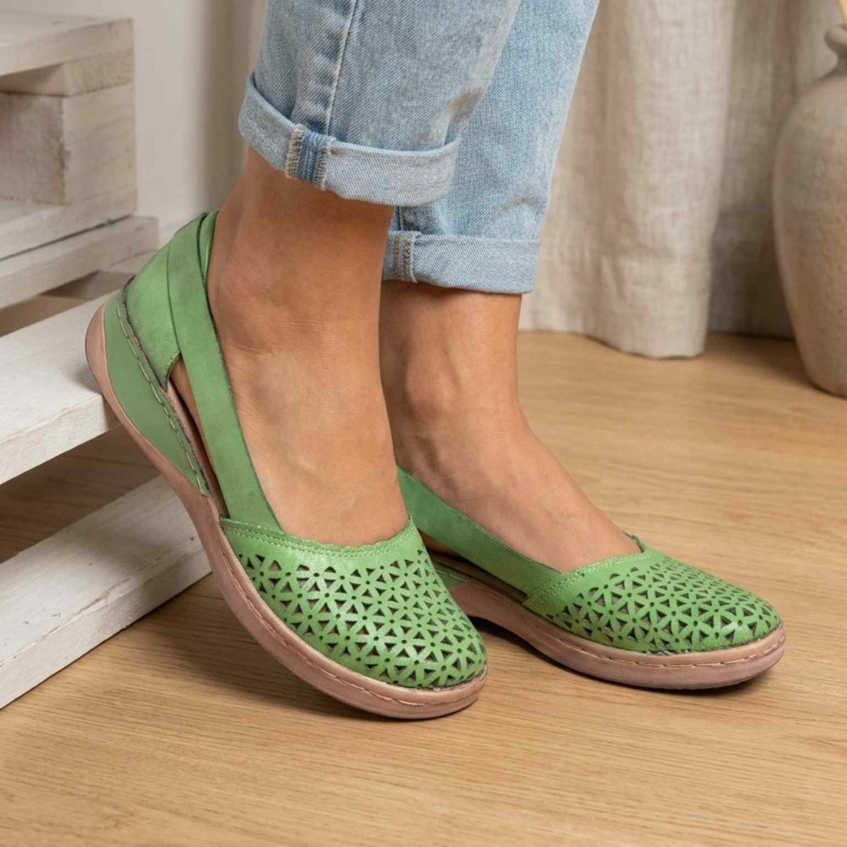 Wide Fit Bunion Shoes
