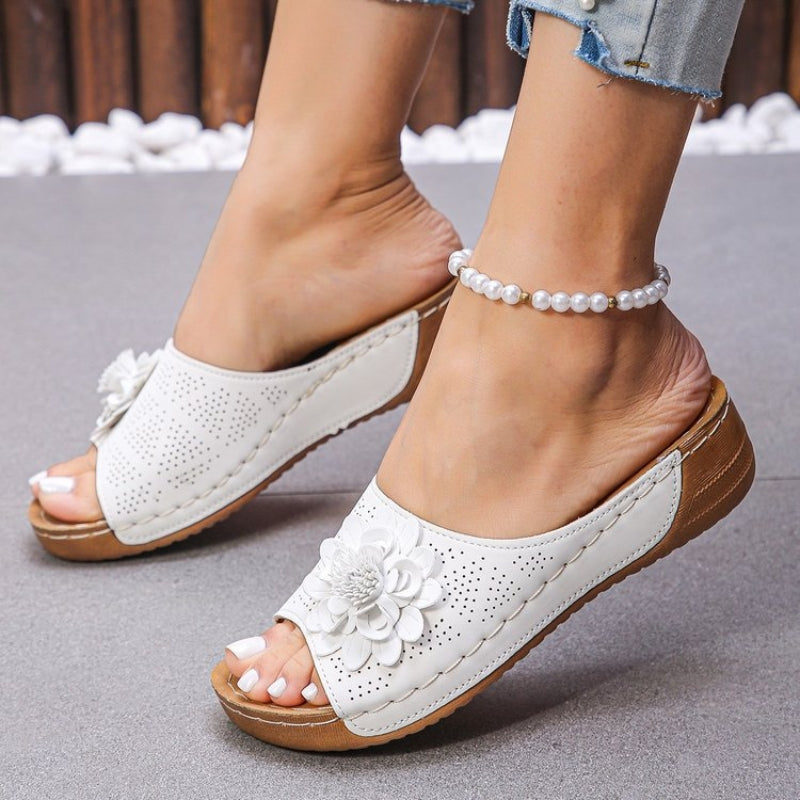 Orthopedic Sandals for Flat Feet