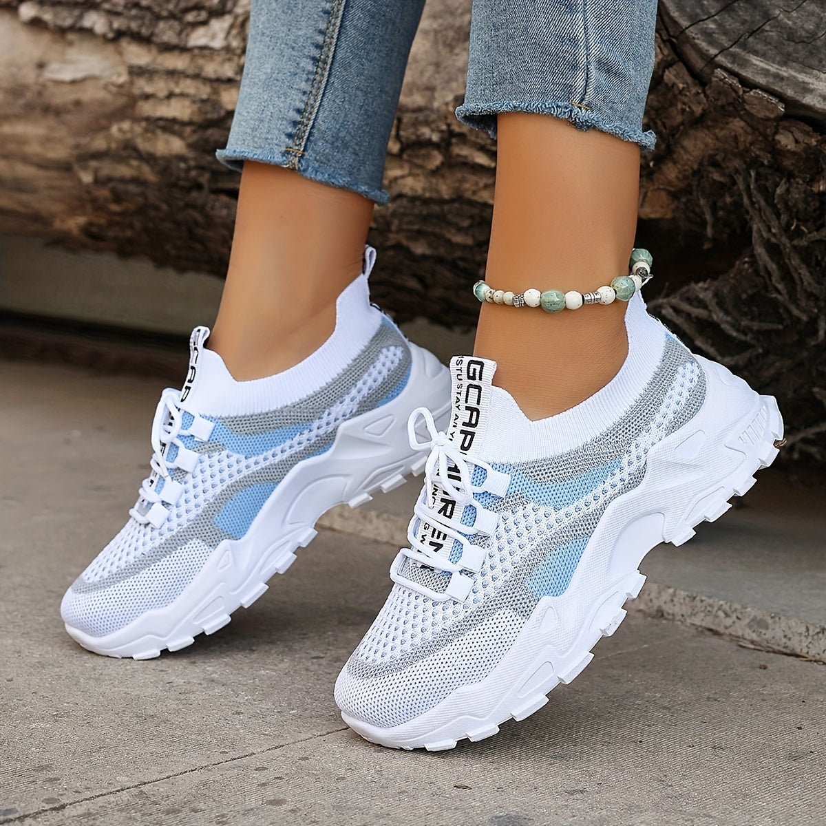 Lightweight Walking Shoes