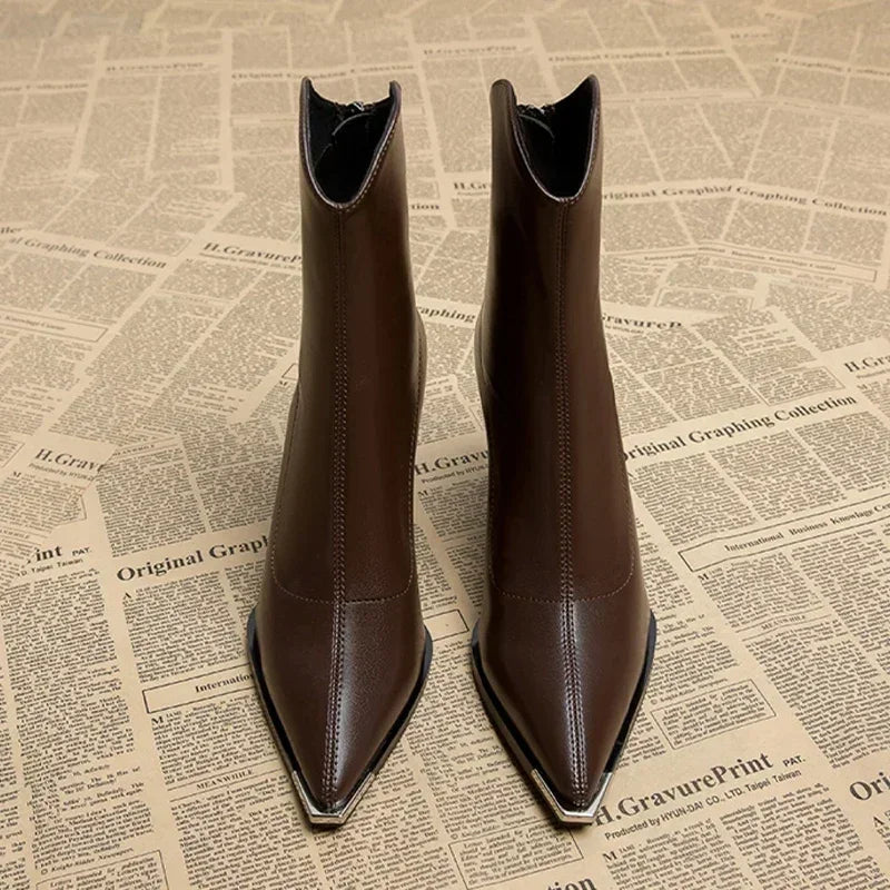 │ High Heel Chelsea Boots