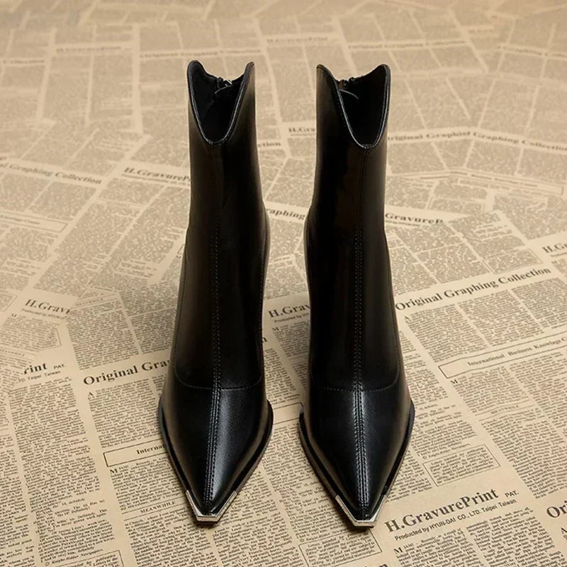 │ High Heel Chelsea Boots