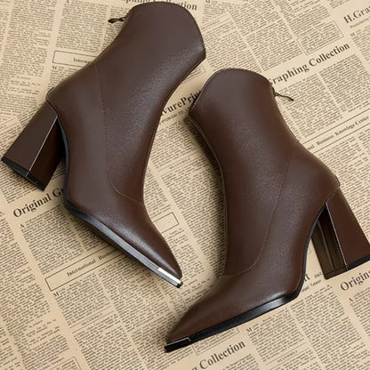│ High Heel Chelsea Boots