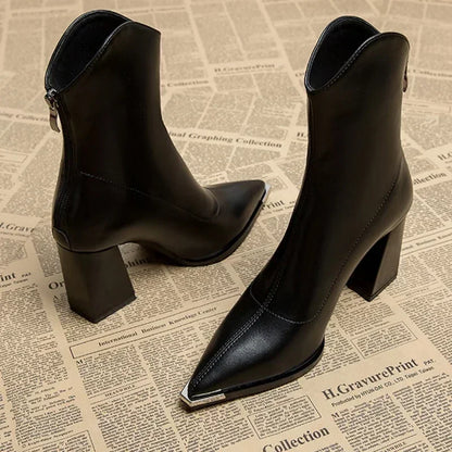 │ High Heel Chelsea Boots