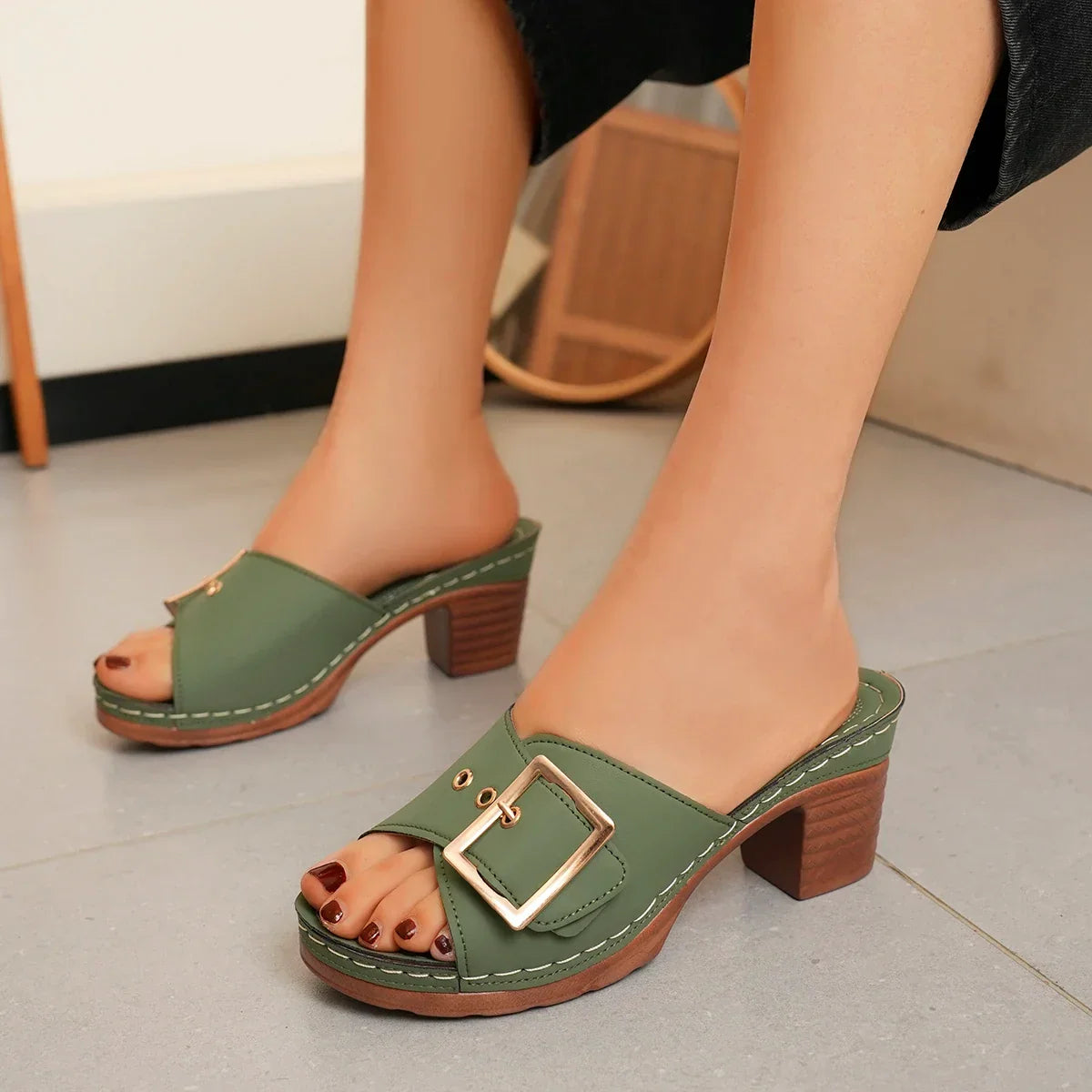 Orthopedic Buckle Platform Sandals