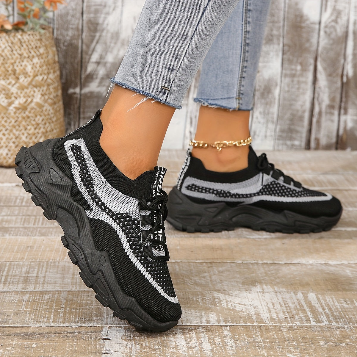 Lightweight Walking Shoes