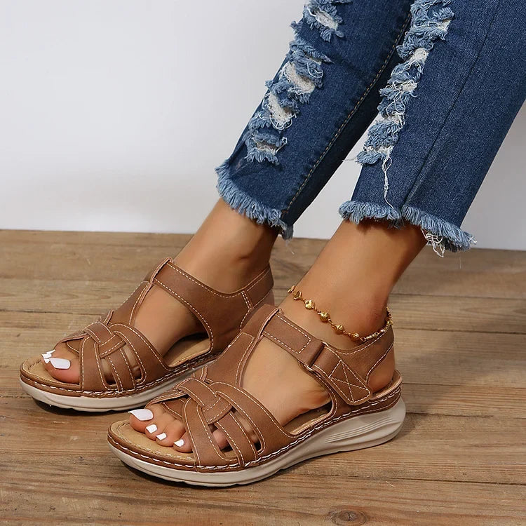 Orthopedic Leather Sandals in Vintage Style