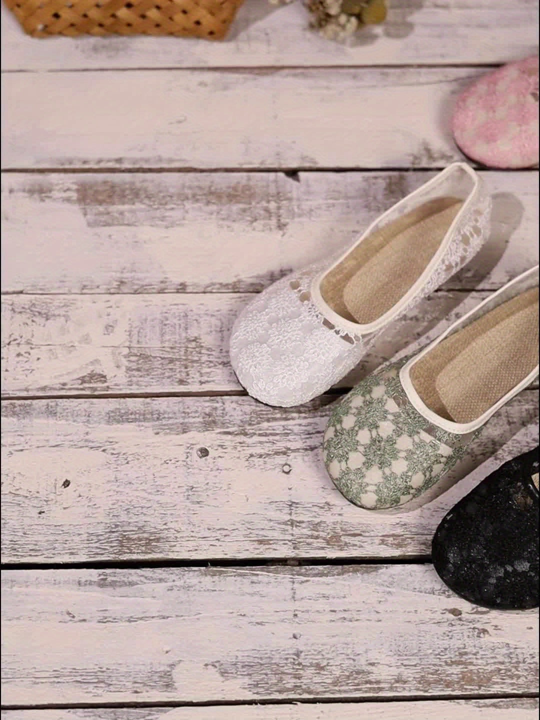 Wide Fit Shoes for Swollen Feet Women
