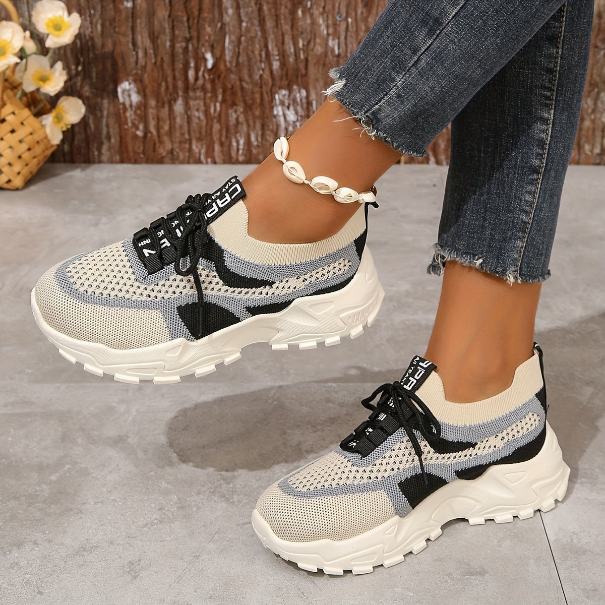 Lightweight Walking Shoes