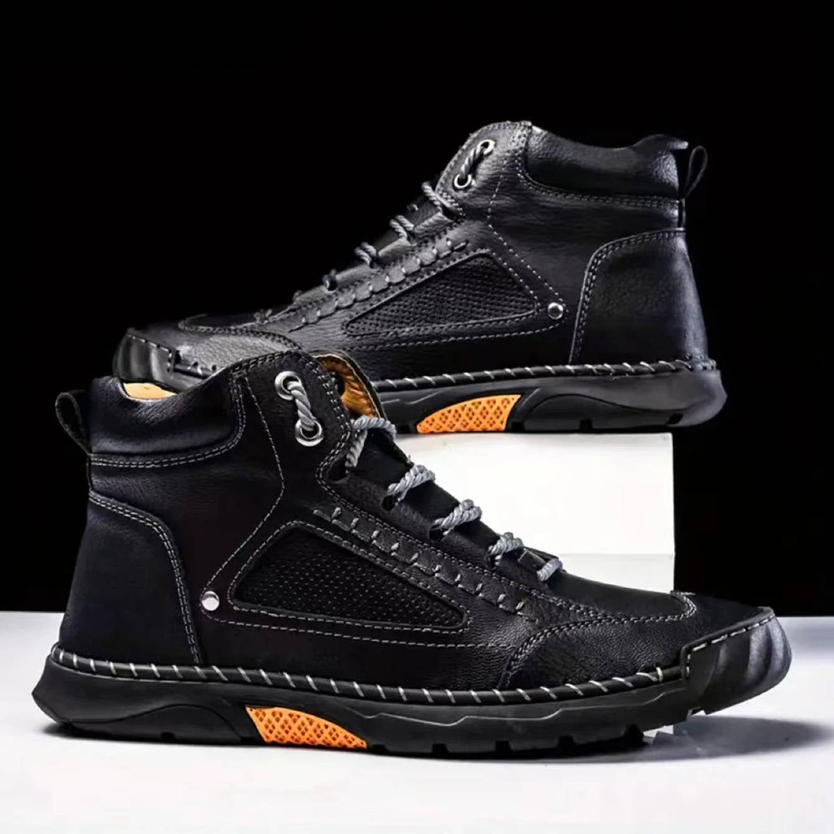 Men's Leather Hiking Boots