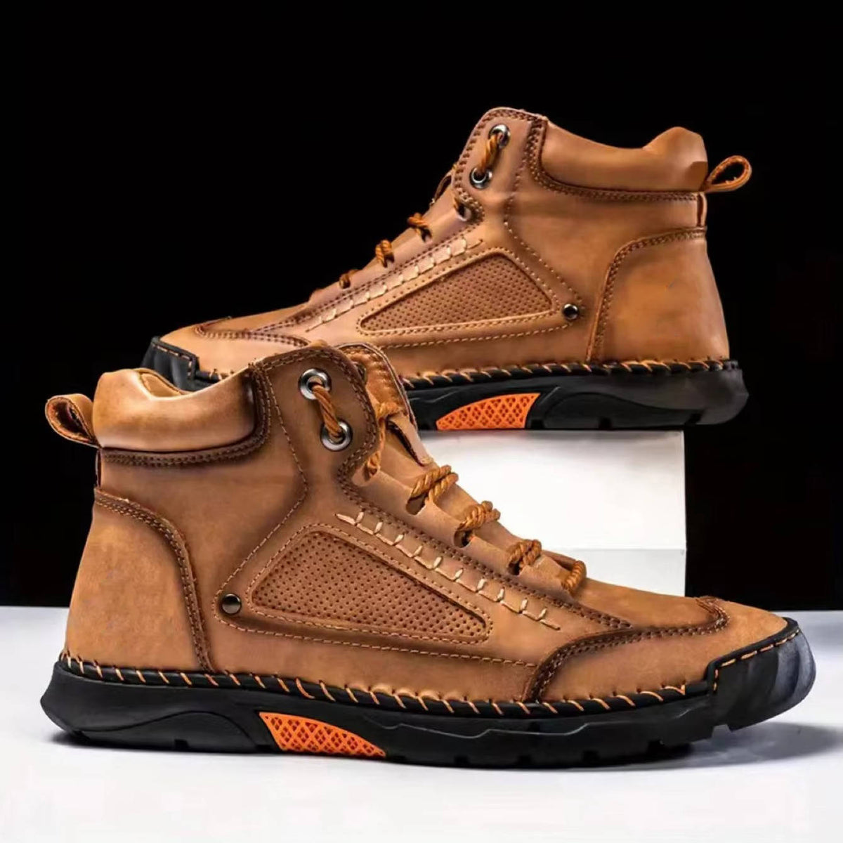 Men's Leather Hiking Boots