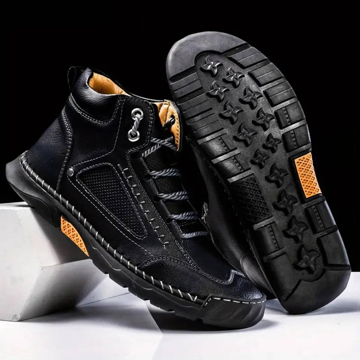 Men's Leather Hiking Boots