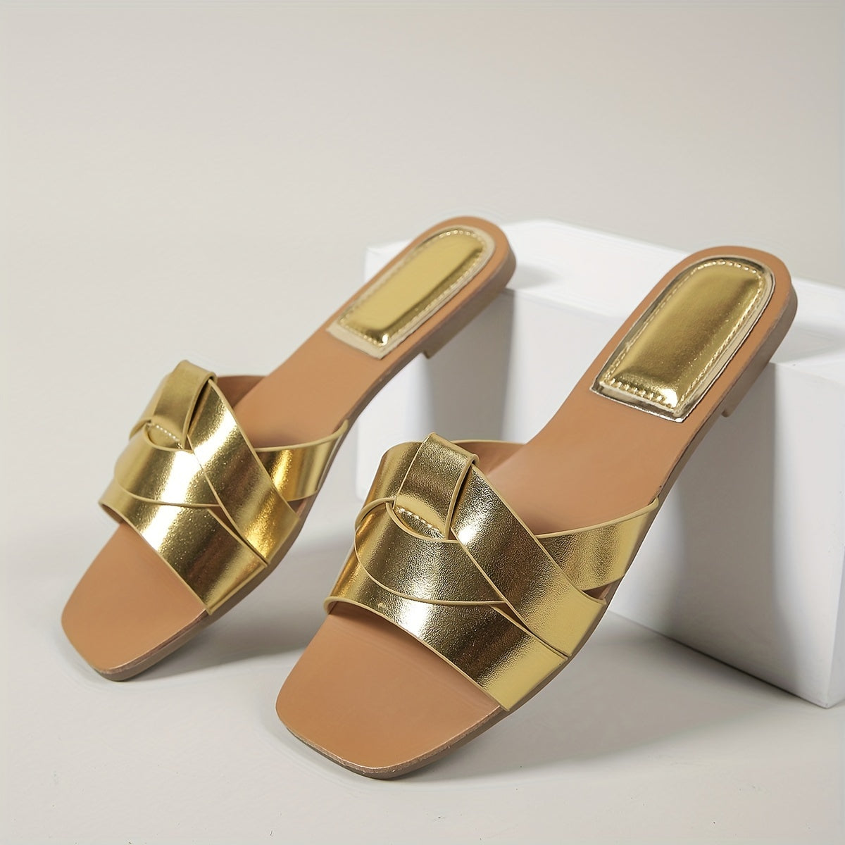 Women's Flat Sandals