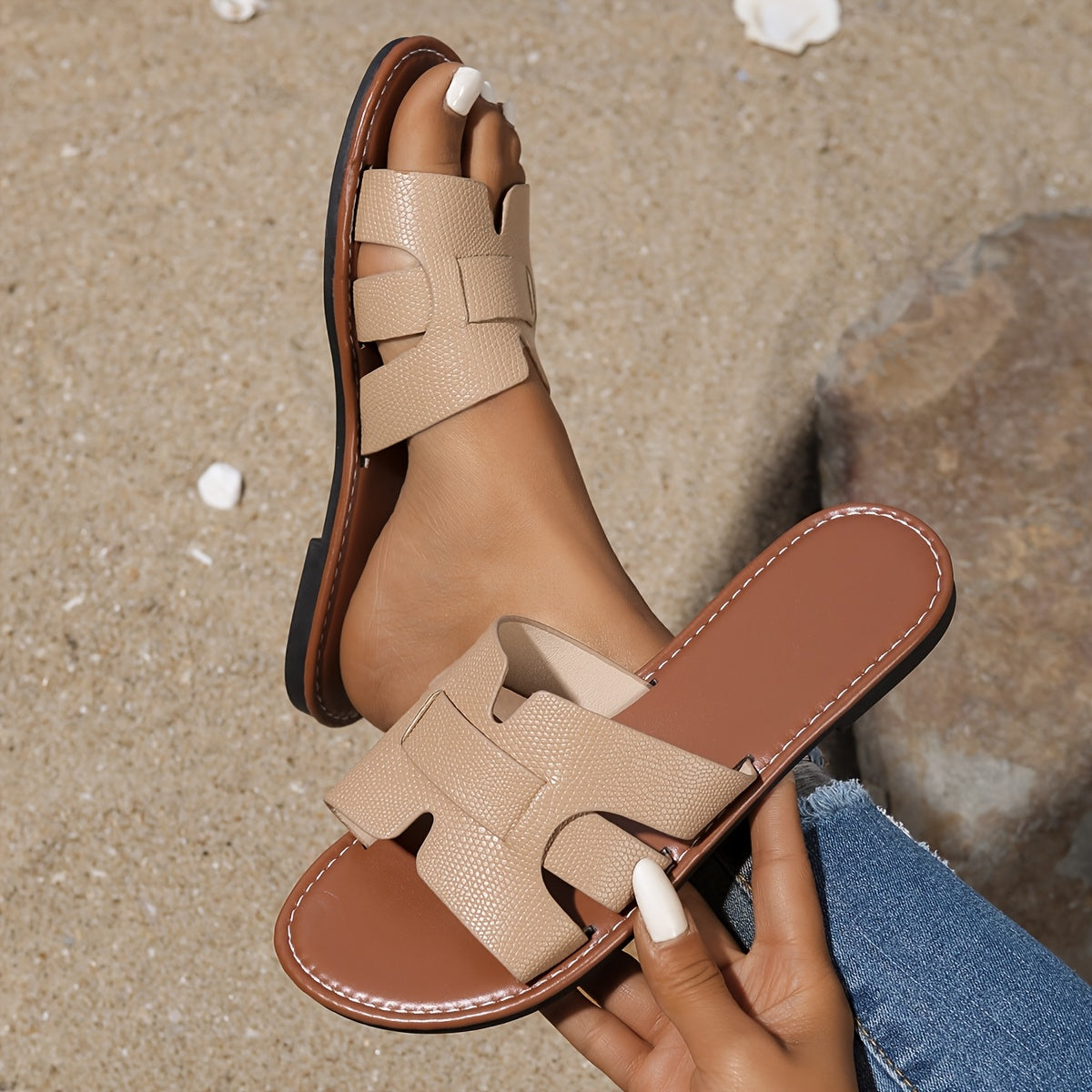 Women's Flat Sandals