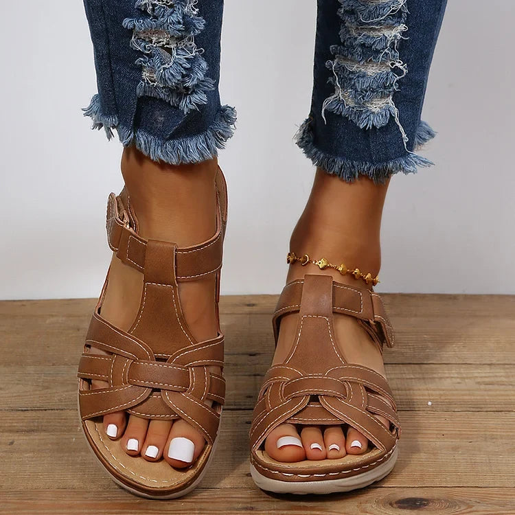 Orthopedic Leather Sandals in Vintage Style