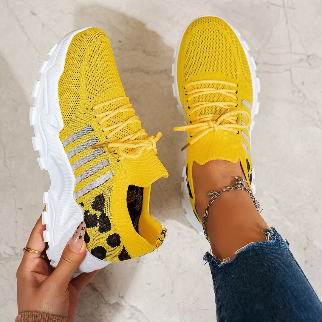 Wide Toe Orthopedic Sneakers