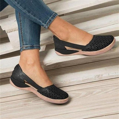 Wide Toe Box Flats Women