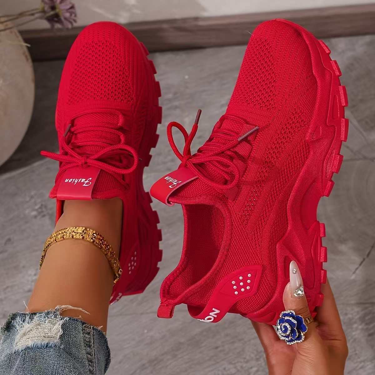 Wide Toe Orthopedic Sneakers