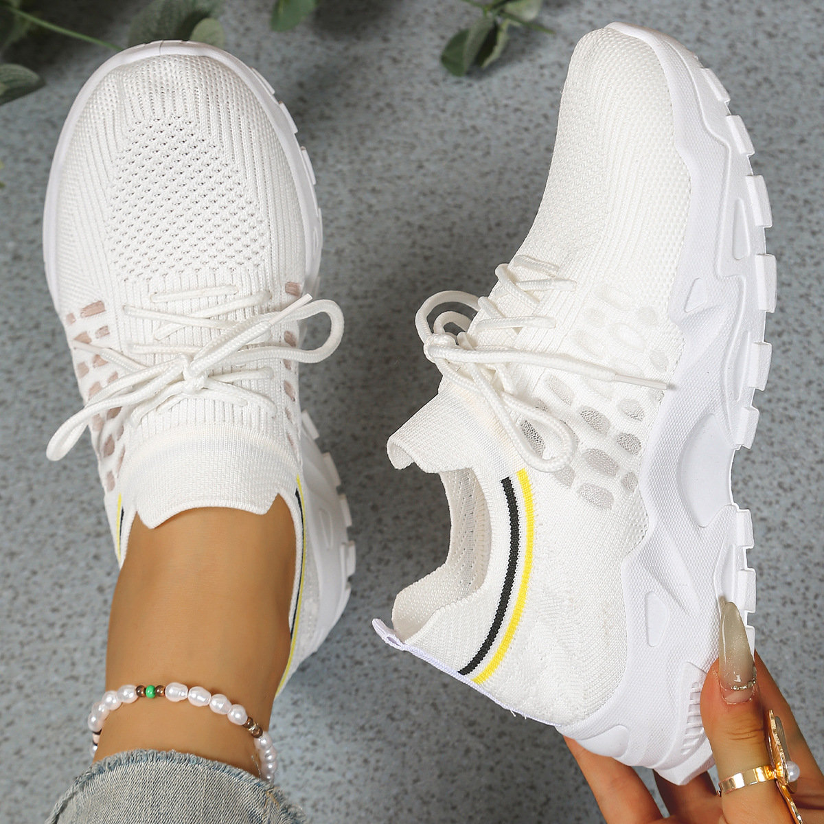 Wide Toe Orthopedic Sneakers