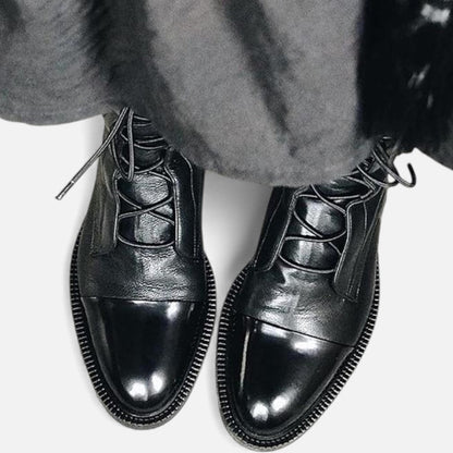 │ Women's Lace-Up Ankle Boots