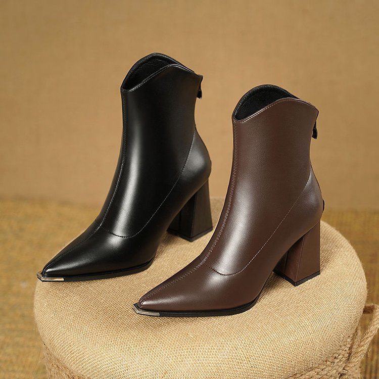 │ High Heel Chelsea Boots